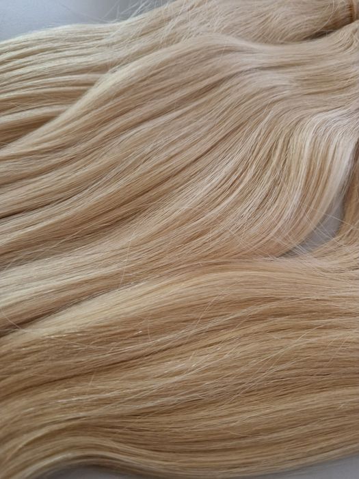 Естествена коса с плътен косъм и крайща!