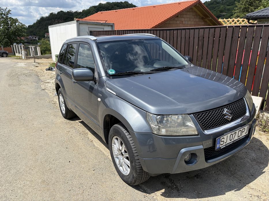 SUZUKI Grand Vitara