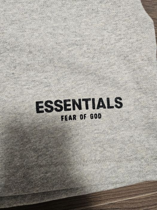 Pantaloni scurti Essentials