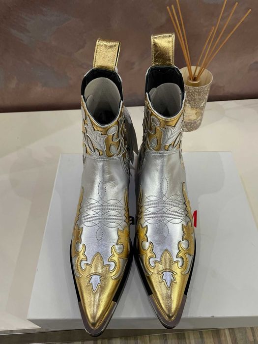 vand botine  rabanne originale