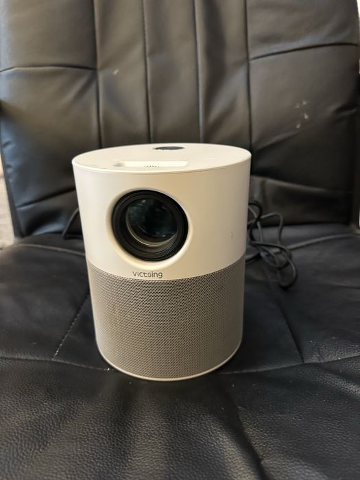 Video Pioector Victsing BH506A LED