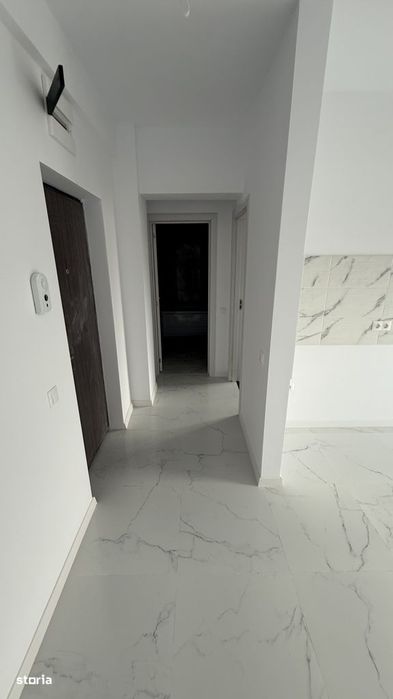 Apartament cu balcon și bucătărie separată, gata de utilizare — fotografia 2
