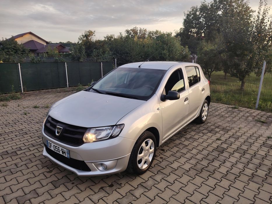 Vând Dacia Sandero 1.2  an 2013
