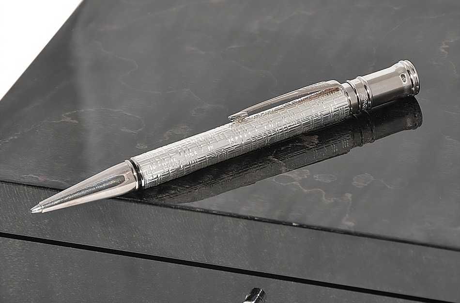 Продавам луксозен Parker Duofold Esparto Sterling Silver Ballpoint
