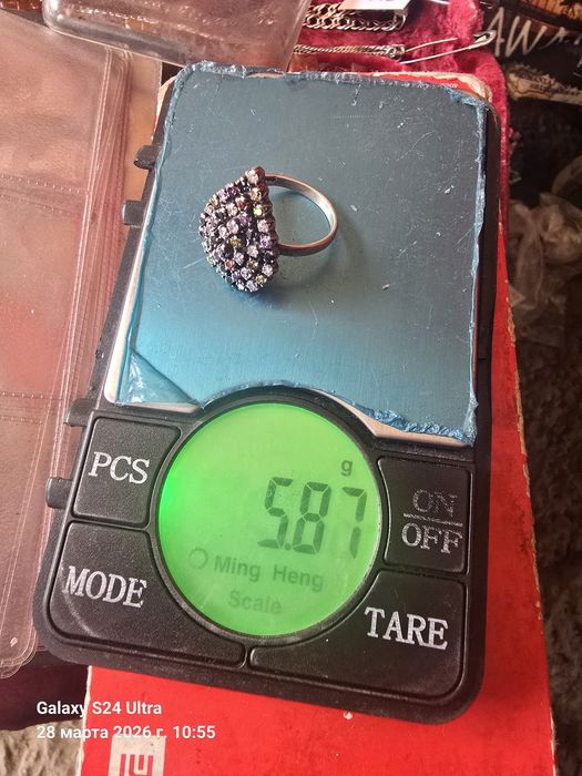 Продаётся ювелирный комплект серебро  925 пробы