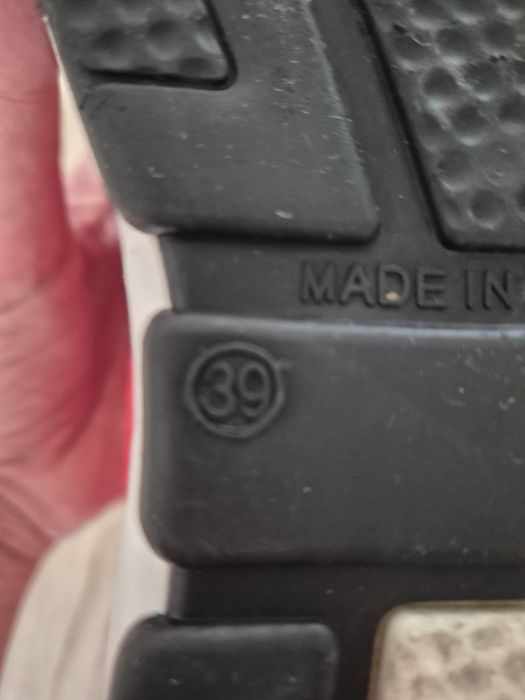 Кросовки сапожки женские