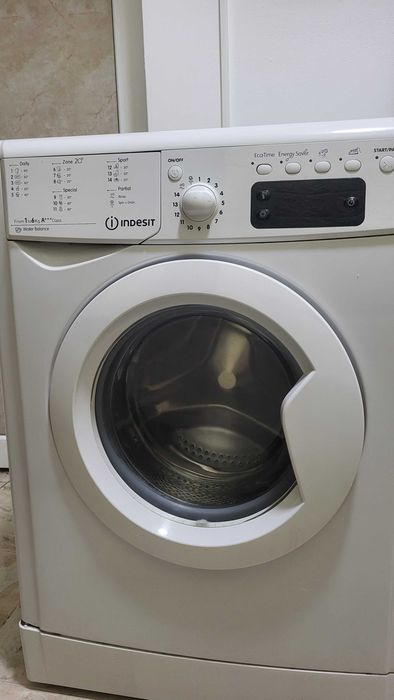 Masină de spălat indesit