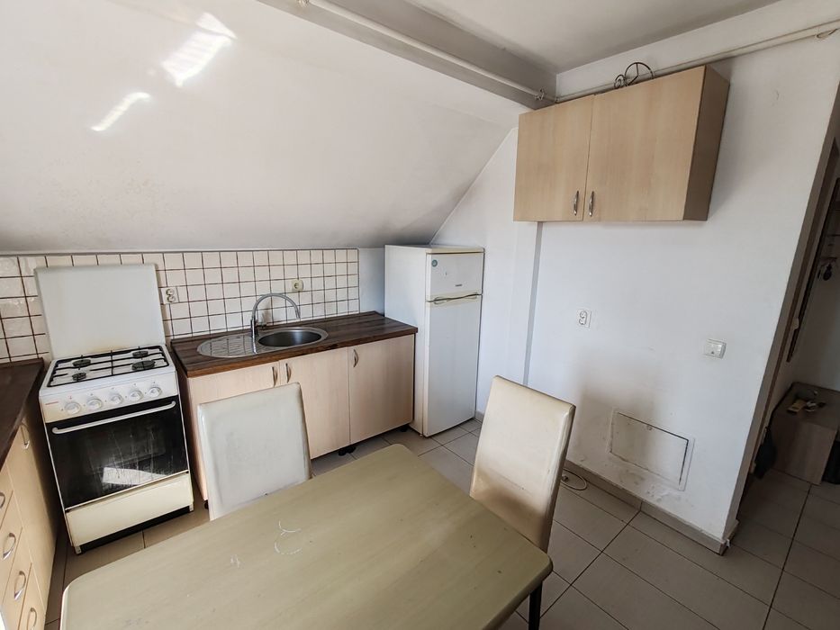 Apartament 2 camere, strada Beiușului