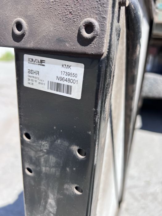 Продам радиатор от DAF 105