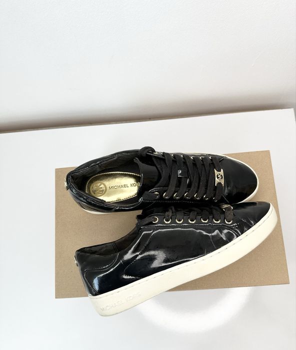 MICHAEL  Kors  Дамски Обувки (40)