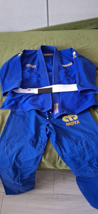 Кимоно для единоборств