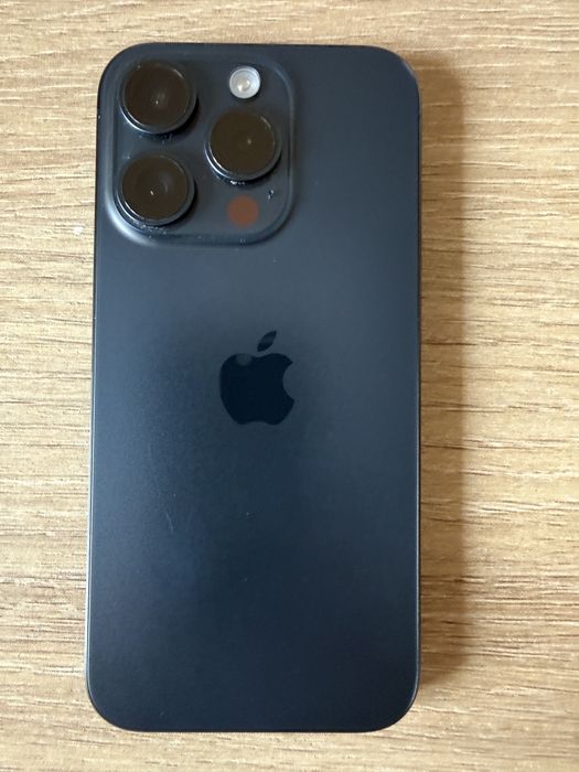 iPhone 15 Pro, 128 ГБ