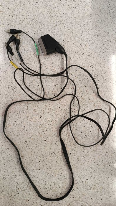 SCART адаптер кабел с 4 RCA аудио / видео кабели чинча  6 RCA