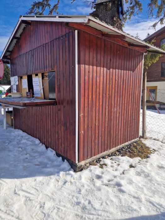 Casuta de lemn pentru comert