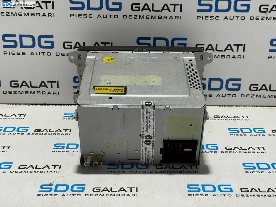 Unitate Radio CD Player RCD 300 Volkswagen Golf 5 Plus 2004 - 2008 [L3097]