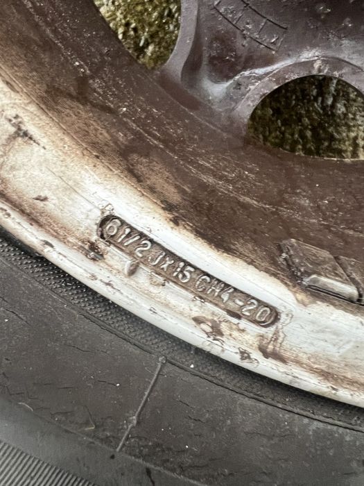 Vand set roti jante Peugeot 4x108 r15