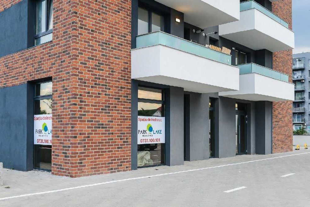 Spatiu comercial/medical + 30 locuri de parcare Cluj-Napoca