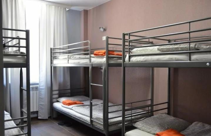 Кровать металлический для хостел