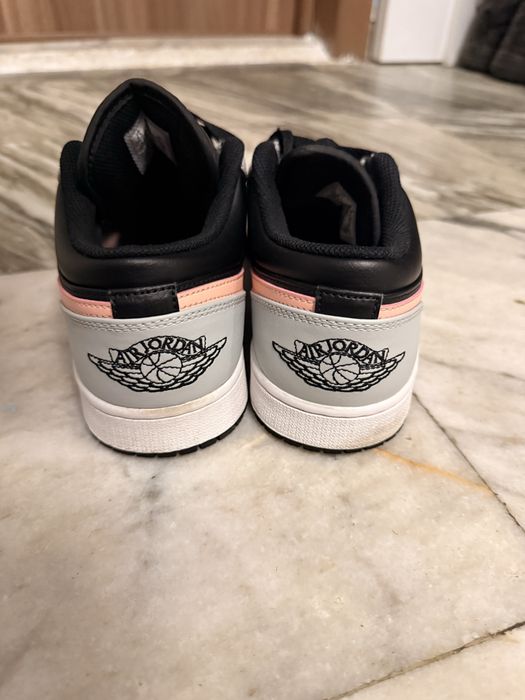 Продавам обувки Nike Air Jordan