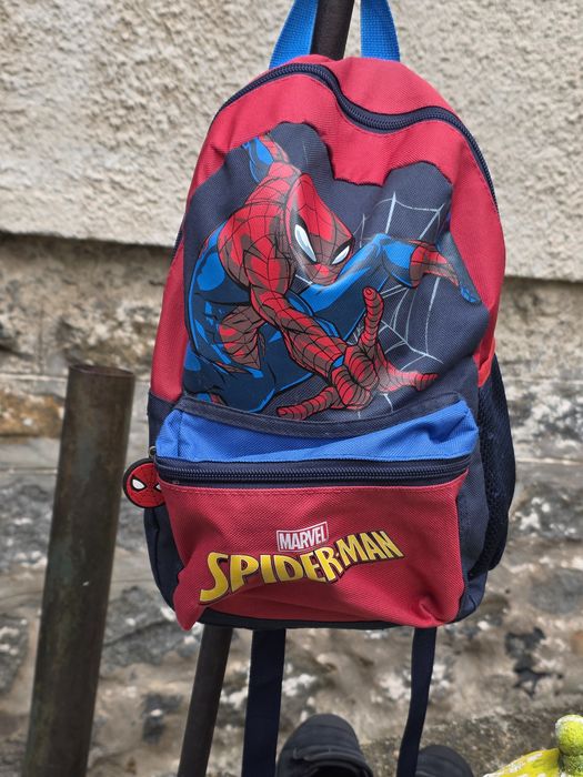 Детска раничка за градина