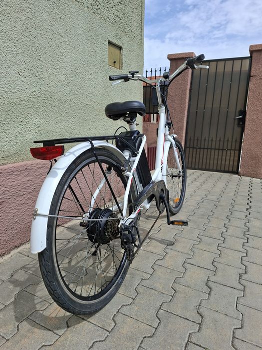 Biciclete electrica cu acceleratie si asistata, roti 26,baterie NOUA