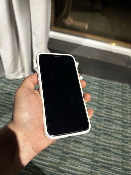 Iphone 11 128GB емкость 91%