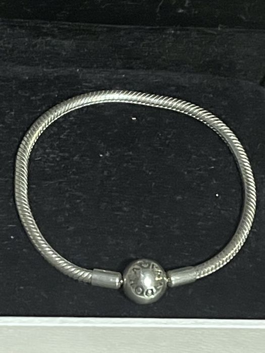 Pandora браслет