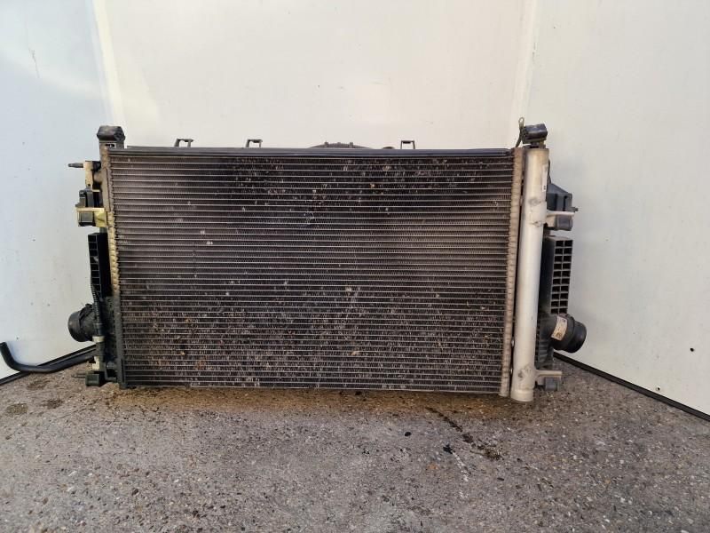 Bloc ansamblu complet radiator GMV intercooler Opel Astra J 1.7 CDTI 1
