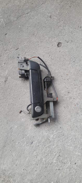 Наружные ручки Левая на BMW e34