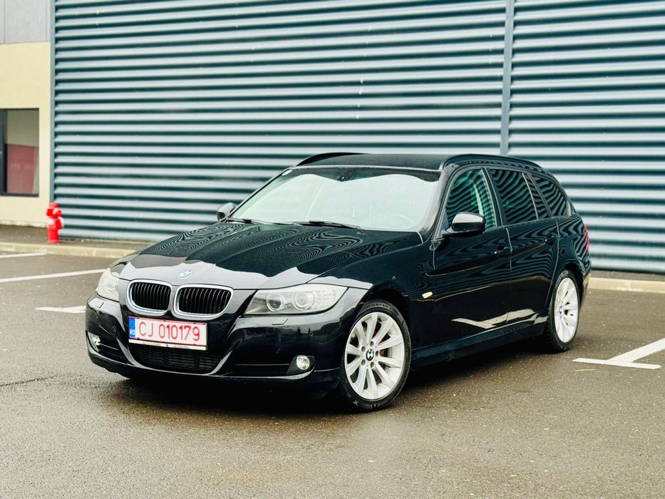 BMW seria  3 an  2011