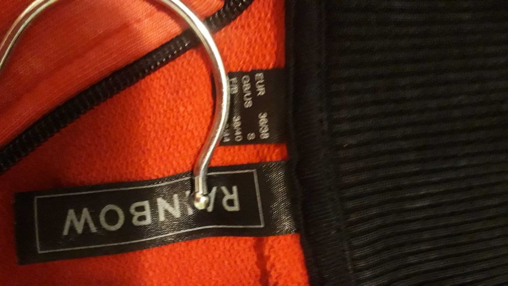 Hanorac Tricou logo M -L  maneca lunga   38-40