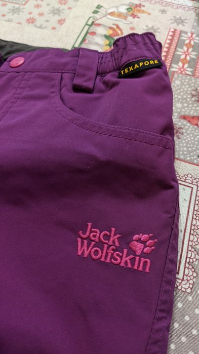 Ски долнище Jack Wolfskin за 3-4 годишно дете