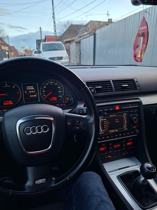 Vând Audi a4 b7 S-line full