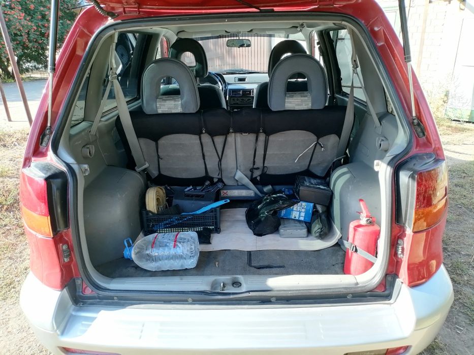 Продаю Mitsubishi Space Runner