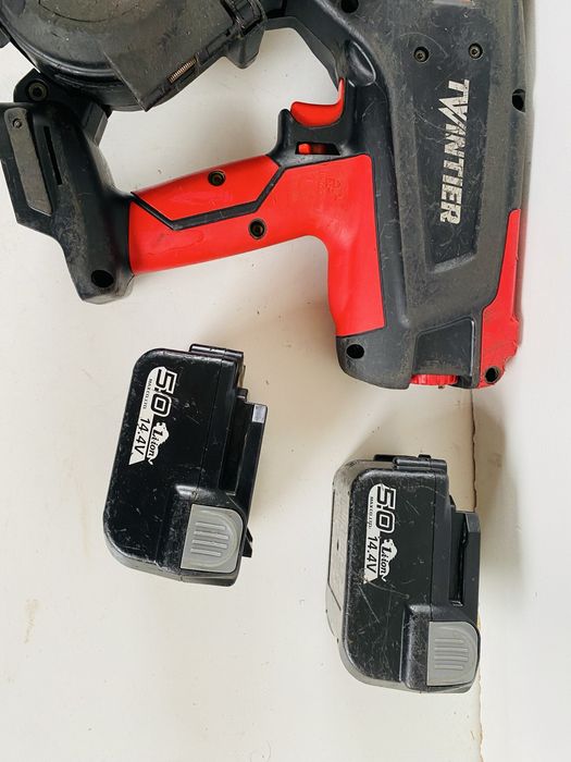 Masina de lagat max RB 441