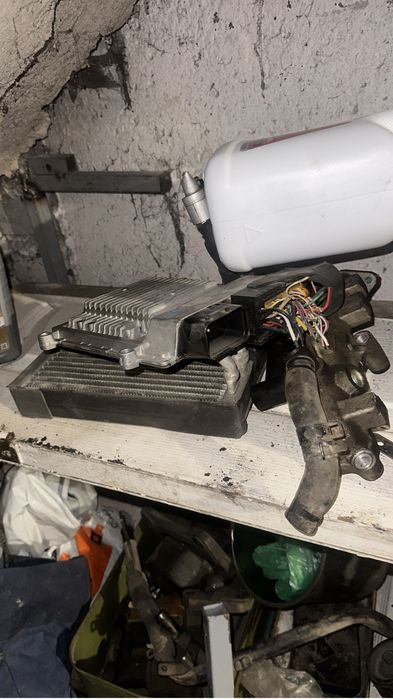 Запчасти Хундай Н1