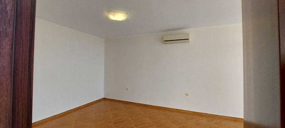 Продава се Тристаен апартамент в Свети Влас - 144 кв.м за 1303 €/кв.м - Снимка #3