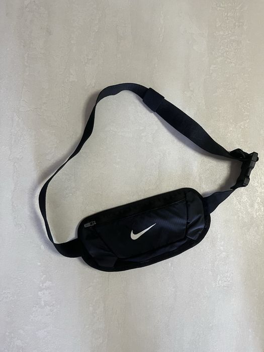 Nike малка чанта