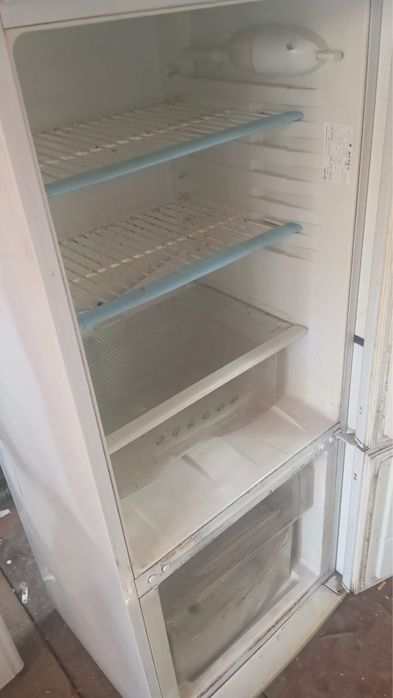 Хододильник в рабочем состоянии