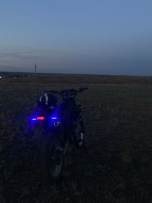 Продам эндуро 250