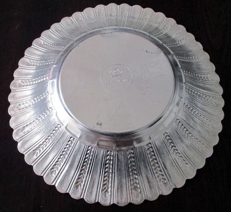 Старинни метални съдчета