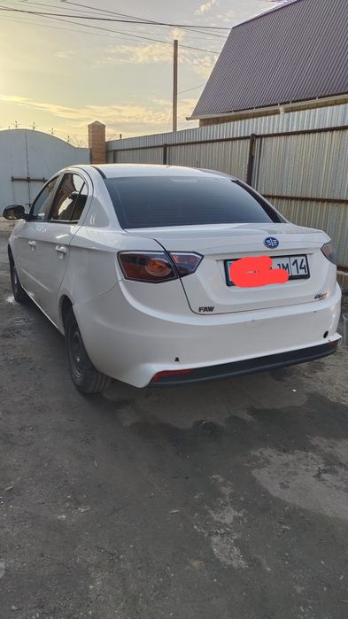 Продам машину FAW Oley.