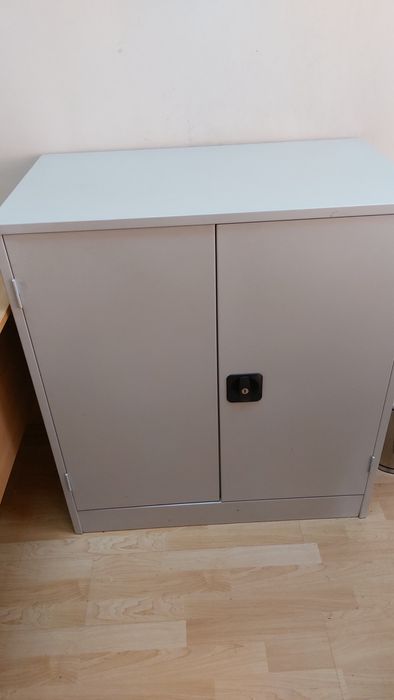 Срочно продаем для офиса
