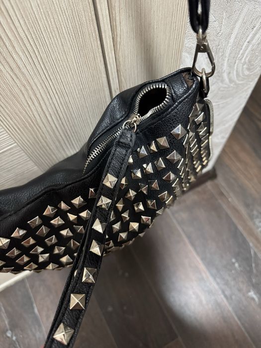 Продам женскую сумку