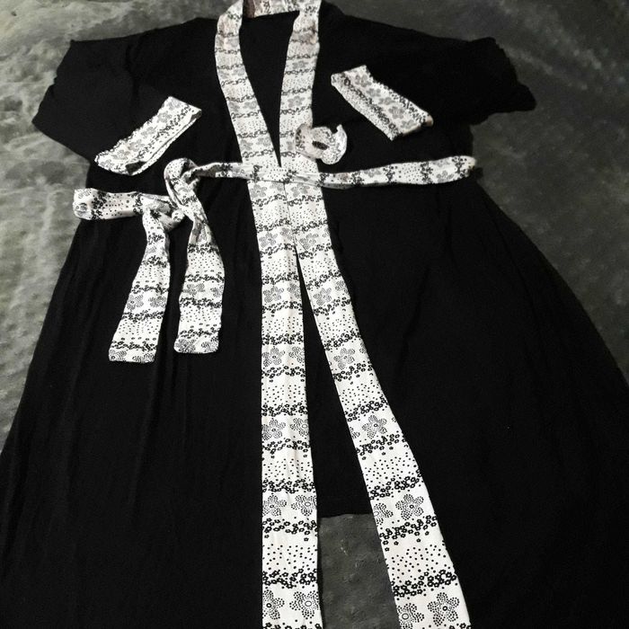 Дамски Халат черно/бял