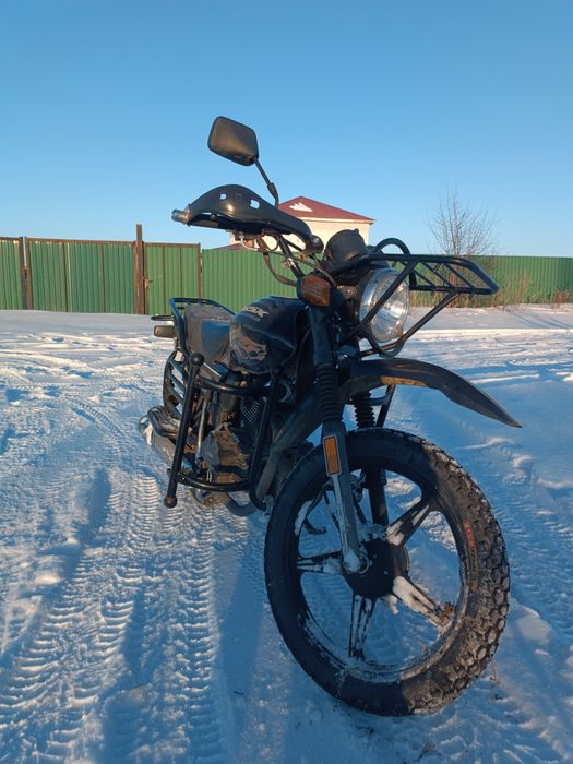 Продается Suzuki 200