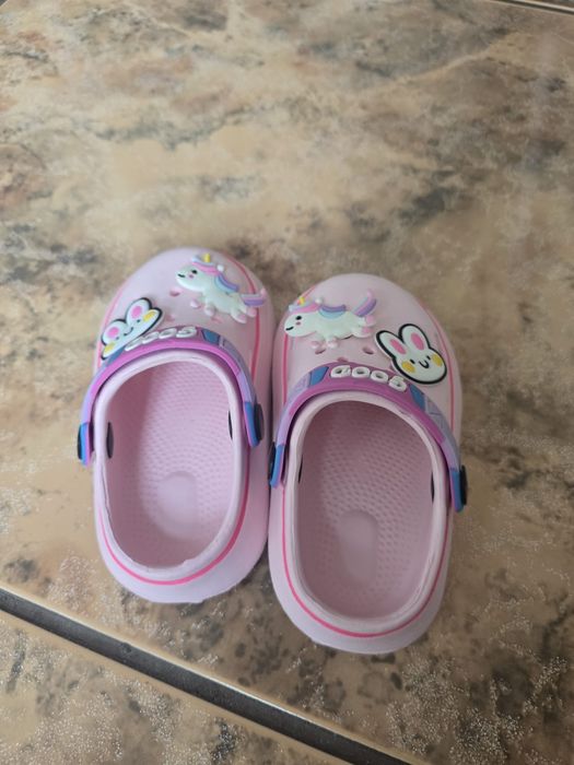 Crocs c5 marimea 20/21 cele roz sunt stil Crocs