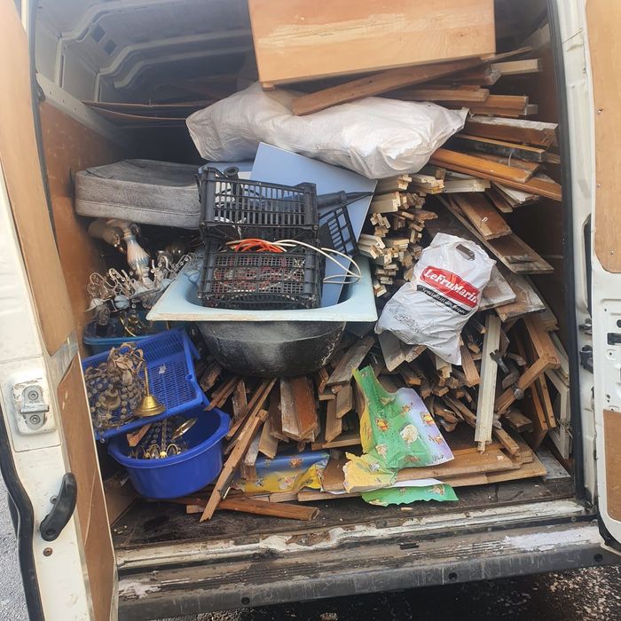 Debarasari, curatenie, transport la cel bun pret