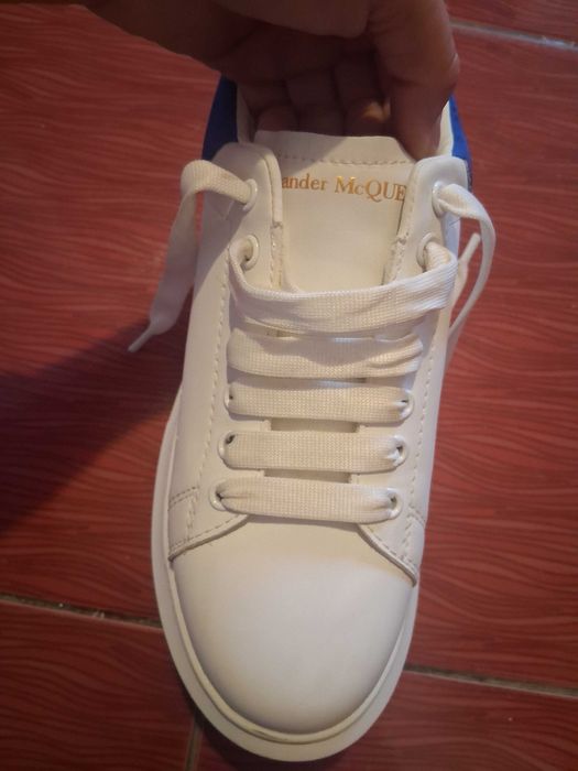 Adidasi alexander mc queen
