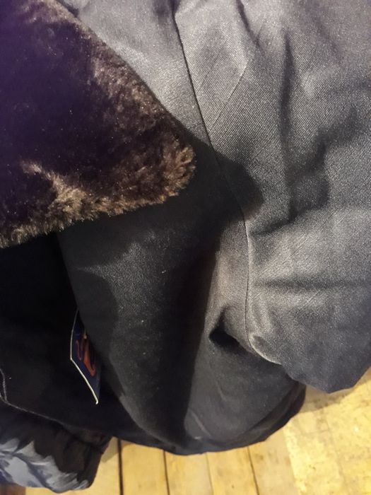 Продам костюм новый